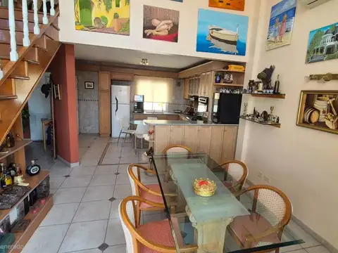 Depto Tipo Casa en Venta en Banfield, USD 200.000