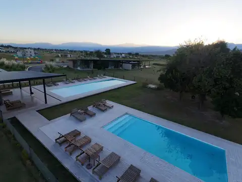 Terreno en Venta en Zona Sur, USD 37.000