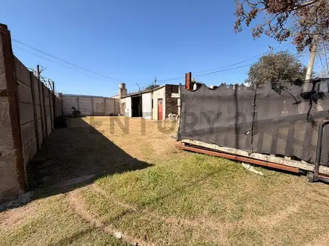 Galpon en Venta 19  mts Fondo