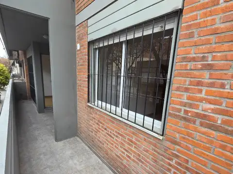 Departamento en Alquiler en Echesortu, $ 650.000
