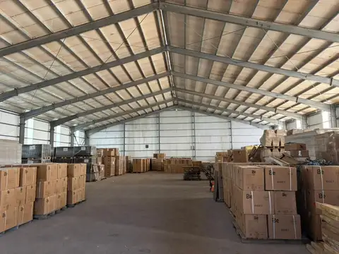 Depósitos/galpones En Venta O Alquiler En Ex. De La Cruz, Intersección Ruta N° 8 Y 6: Fracción De 23.800 M2 Con 4.400 2 Cubiertos