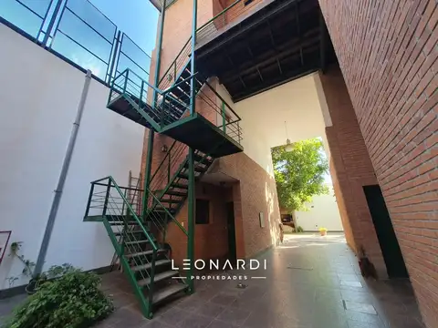 Rivadavia 631, PA "E" departamento 7