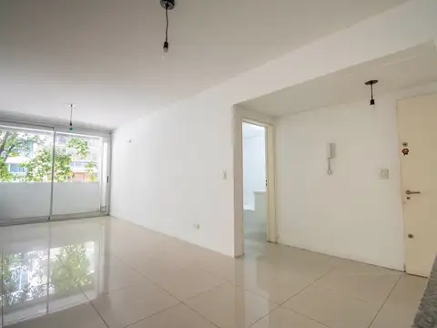 DEPARTAMENTO VENTA ALMAGRO MONOAMBIENTE CON BALCÓN
