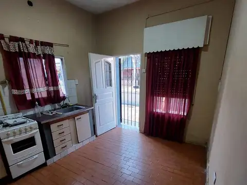 Depto Tipo Casa en Alquiler de 1 dormitorio