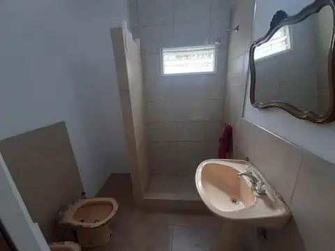 Depto Tipo Casa en Venta con 2 cocheras