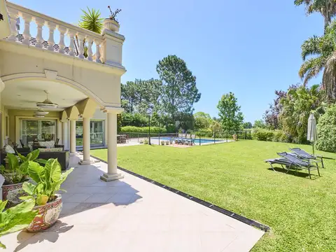 Casa en Venta de 5 dormitorios