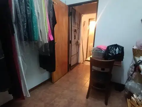 VENTA FONDO DE COMERCIO ROPA FEMENINA