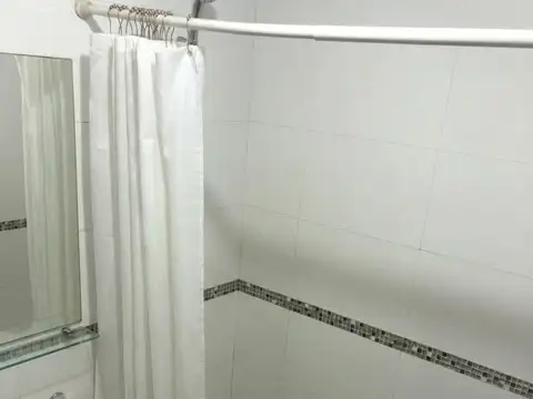 Depto Tipo Casa 2 ambientes con 1 baño
