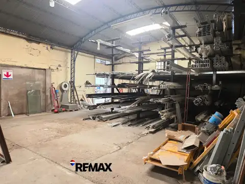 Galpon en Venta en Bahía Blanca, USD 250.000