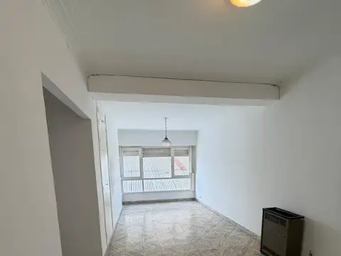 Departamento céntrico de 1 dormitorio – Apto Crédito – Bajas expensas