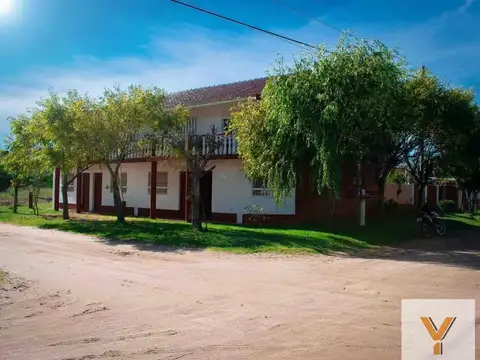 Duplex en venta - 2 Dormitorios 2 Baños - 380Mts2 - Las Toninas
