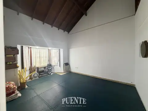Casa en Venta en Banfield, USD 280.000