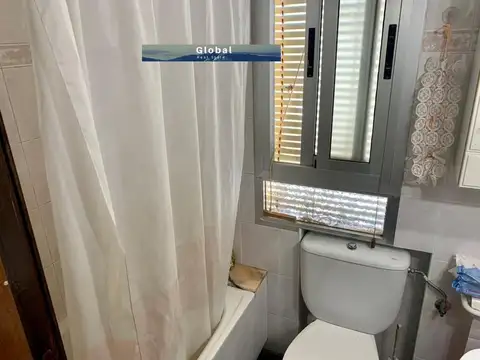 Departamento 5 ambientes con 2 baños
