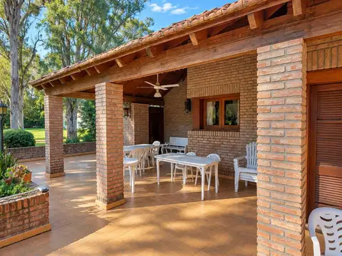 Casa en Venta al Oeste