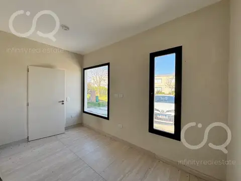 HERMOSA CASA DE 4 AMB A ESTRENAR EN HARAS SANTA MARIA, ACEPTA FINANCIACION 