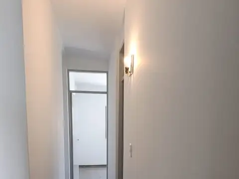 VENTA DE CASA CON PILETA EN GUAYMALLÉN