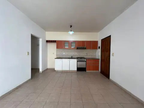 Depto Tipo Casa en Alquiler de 2 ambientes