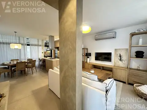 Depto Tipo Casa en Venta de 3 dormitorios