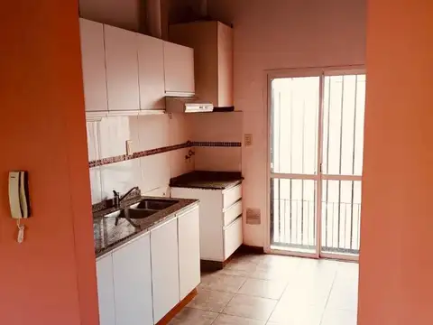 Departamento en Alquiler en Fisherton, $ 660.000