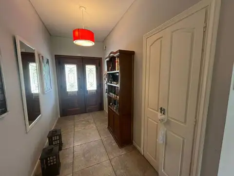 Aristóbulo del Valle 5100