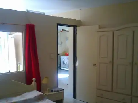 Depto Tipo Casa 4 ambientes con 3 baños