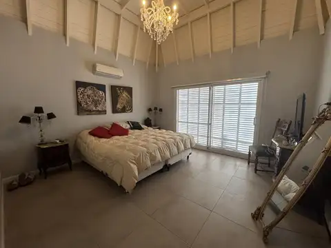 Casa en Venta en San Sebastián, USD 560.000