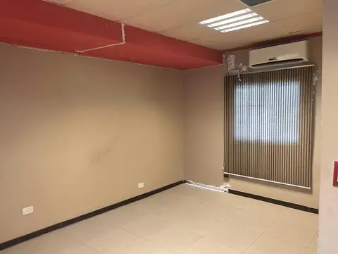 Galpon en Venta en Villa Ortuzar, USD 300.000