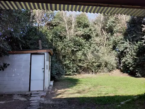 Villa Ciudad Parque- Casa en Avenida principal