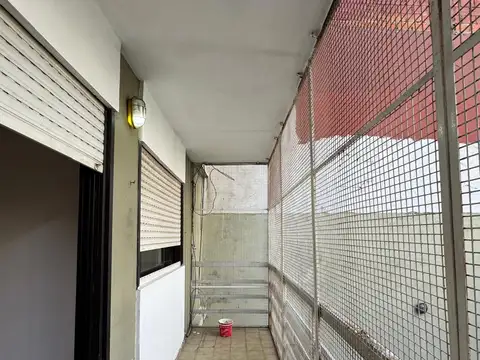 DOS AMBIENTES EN ALQUILER EN BALVANERA