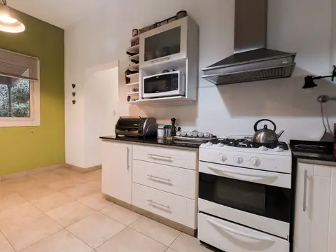 VENTA   SANTA CATALINA CLUB de CAMPO  Indecible casa estilo campo. ideal para vivienda permanente