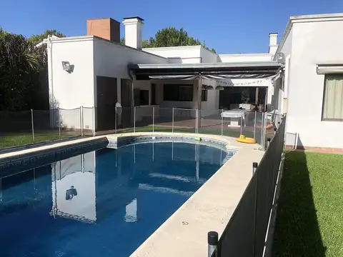 Casa en Venta de 4 dormitorios