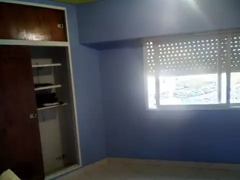 SEMIPISO DE 4 AMBIENTES AMPLIO Y LUMINOSO