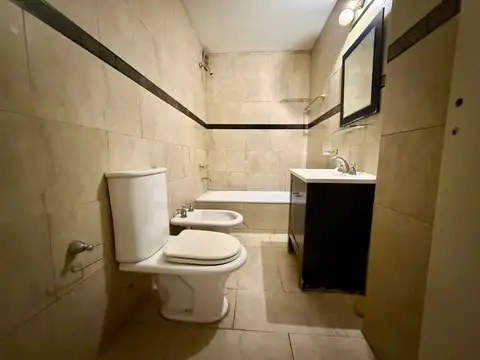 Departamento 5 ambientes con 2 baños