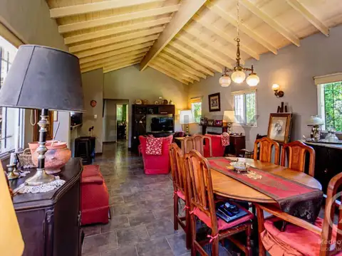 VENTA CASA 6 AMB - ESCOBAR