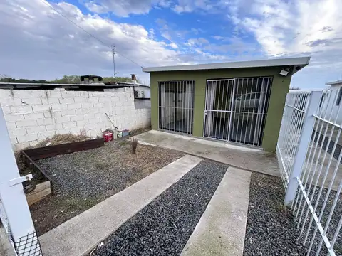 Alquiler casa un dormitorio  Barros Blancos km 23