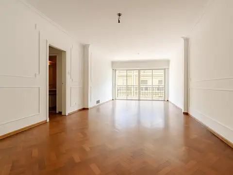 VENTA/PERMUTA Departamento 4 dormitorios al frente, con cochera, zona rio Centro Rosario