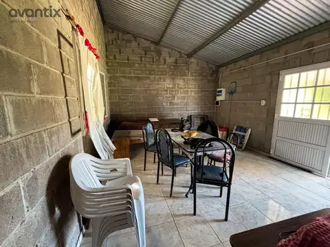 QUINTA CON AMPLIO JARDÍN Y PISCINA EN ALQUILER - LEHMANN