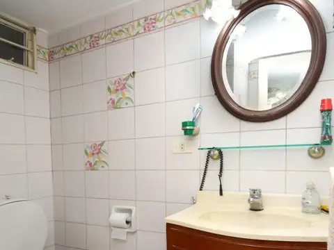 Departamento 5 ambientes con 2 baños