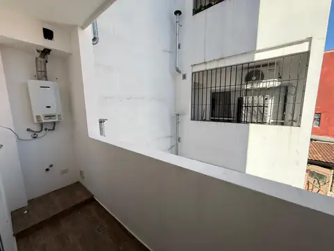 Departamento en Alquiler en Villa Maipu, $ 570.000