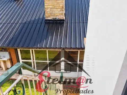 Casa en Venta con 4 cocheras