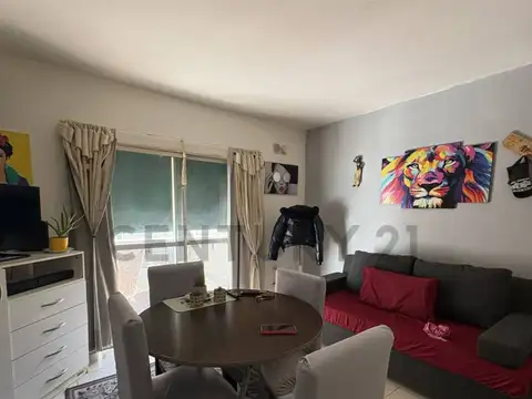 Colón 356 100, Piso 1