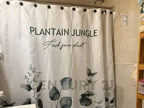 Colón 356 100, Piso 1