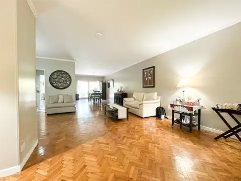 Mariano Pelliza , Olivos al 600