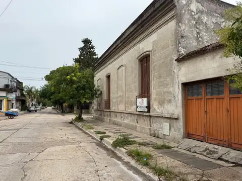 Caseros 200
