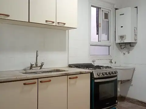 Avenida Directorio 1900