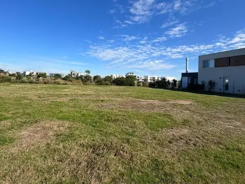 Terreno en Venta 40  mts Fondo