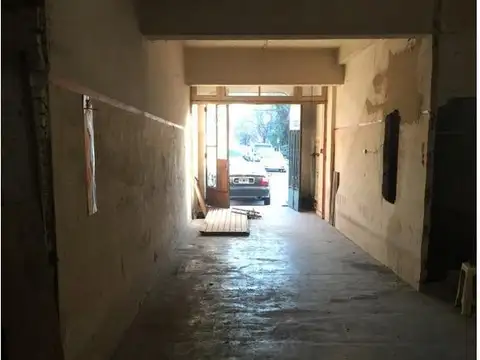 OPORTUNIDAD  PH y/o LOCALde 420m2. Sin Exp. Vivienda o Comercial.