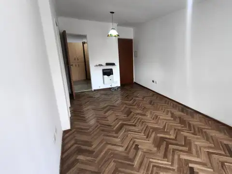 Departamento en Alquiler en Martín, $ 680.000
