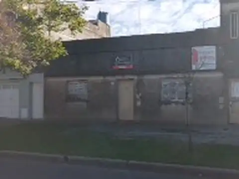 CASA A RECICLAR