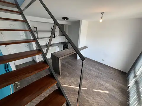 Venta Depto de 2 ambientes con cochera en Villa Dominico